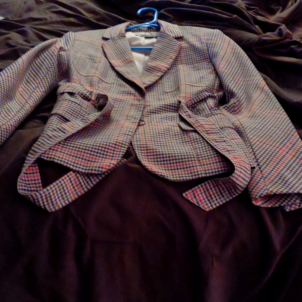 2 piece skirt suit